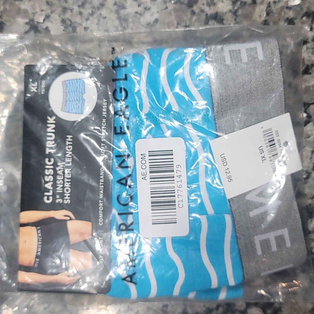 AE Classic Trunk 3" Inseam XL